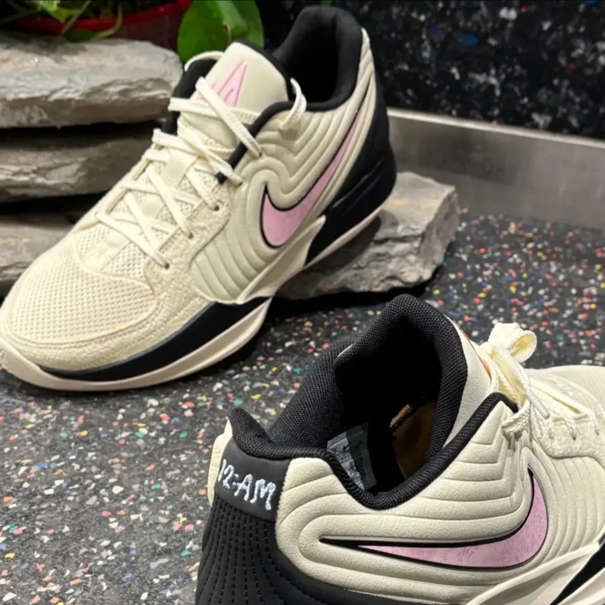 Giày Nike Ja 2 EP 'Guava Ice' FD7327-100 — ảnh 2