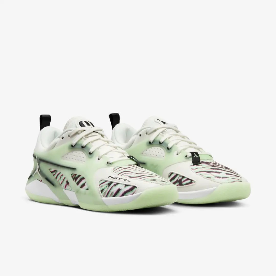 Giày Nike Air Jordan Heir 1.0 'Sail Vapor Green' FZ2473-100 — ảnh 5