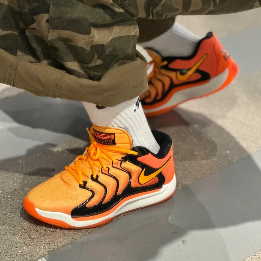 Giày Nike KD 17 'Slim Reaper' FJ9488-800 — ảnh 4