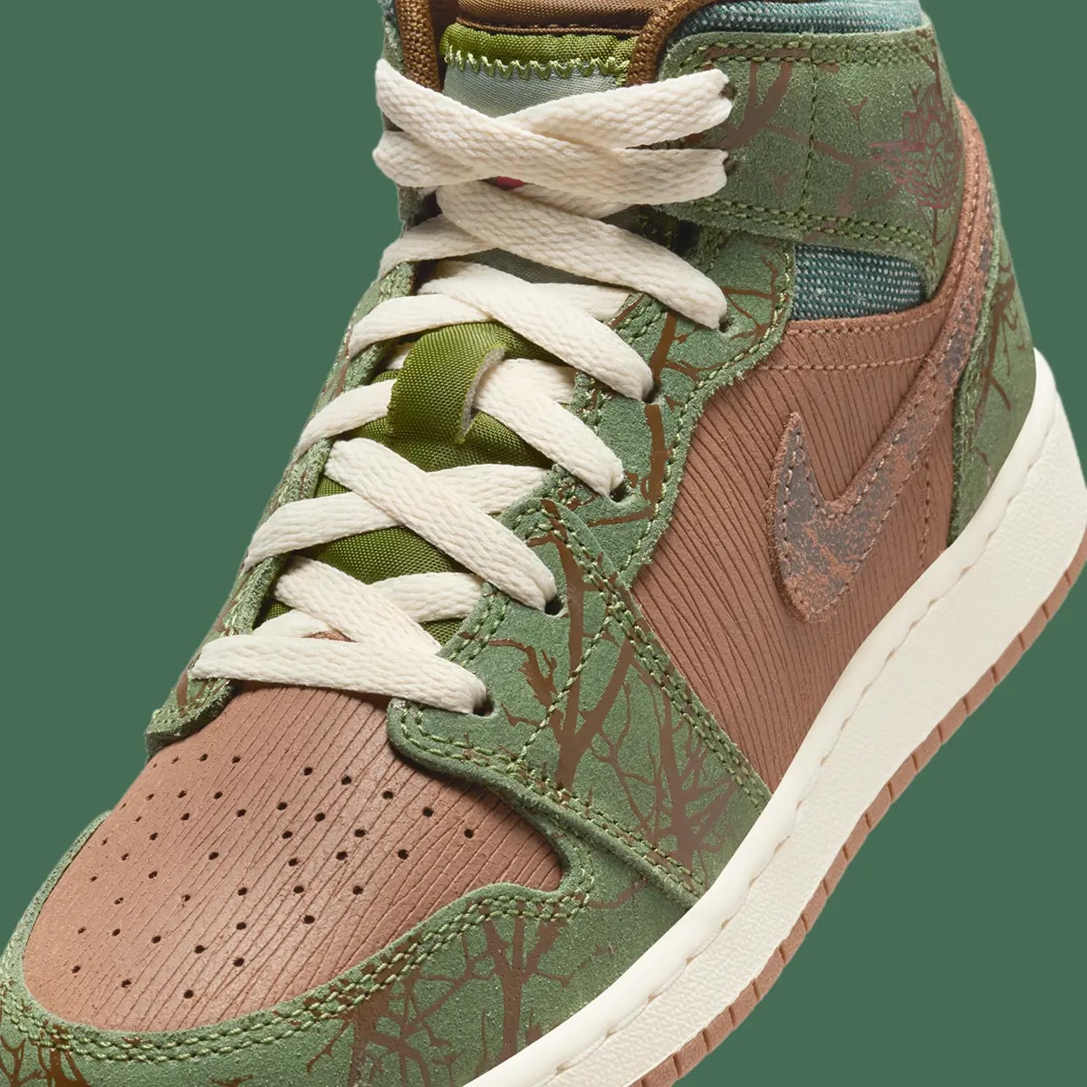 Giày Nike Air Jordan 1 Mid GS 'Treeline' FQ8101-200 — ảnh 2
