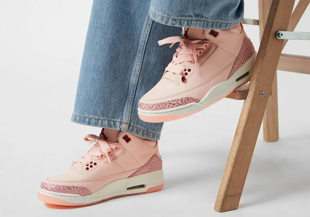 Giày Nike Air Jordan 3 Retro 'Valentine's Day Treat Yourself' HJ0178-600 — ảnh 2