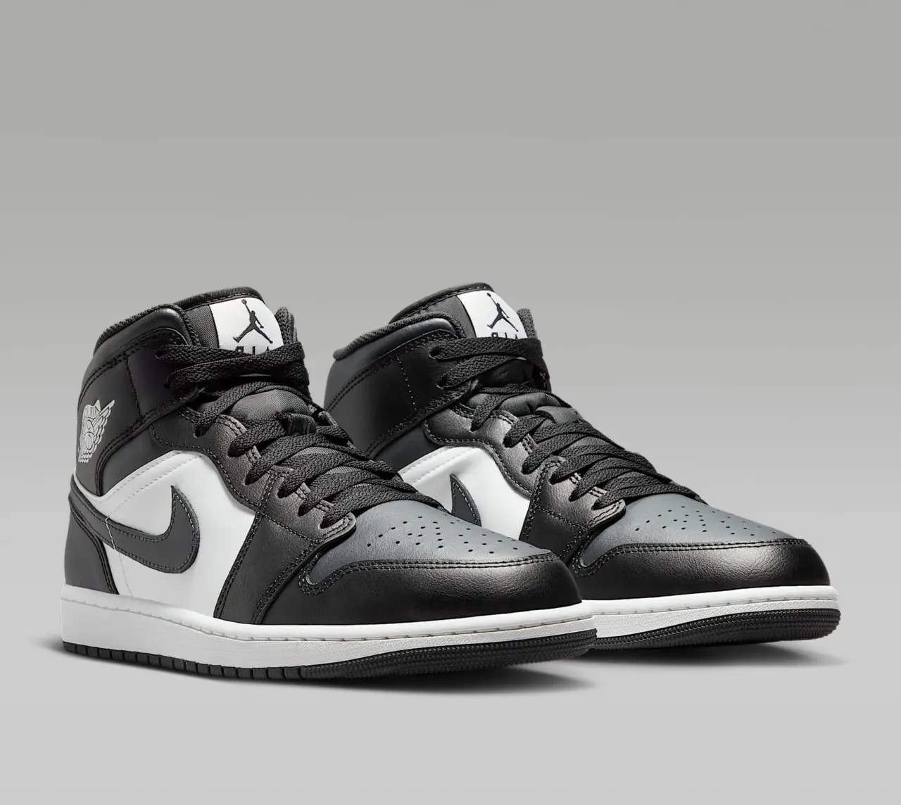 Giày Nike Air Jordan 1 Mid 'Off Noir Toe' DQ8426-010 — ảnh 4