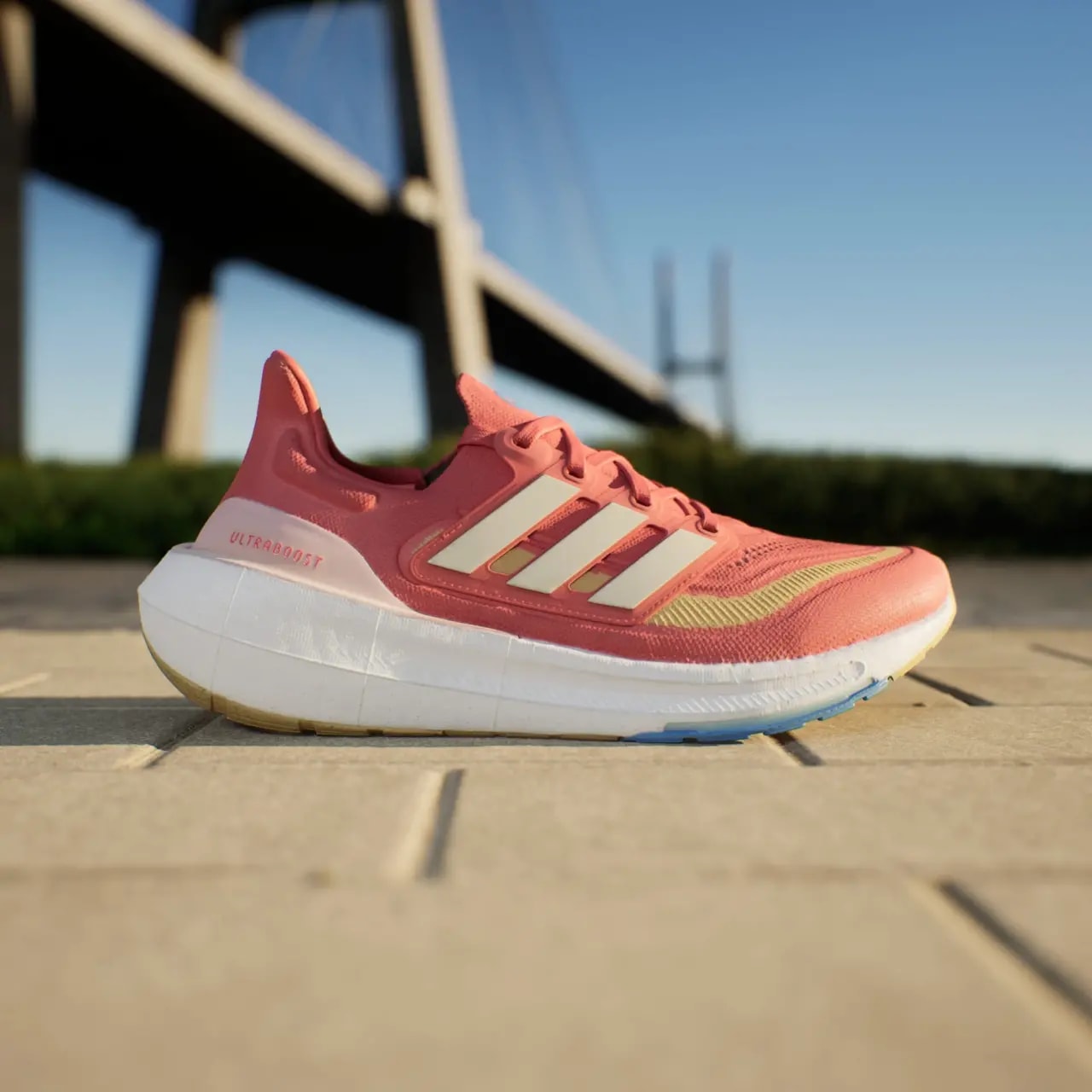 Giày Adidas UltraBoost 'Light Blue Burst' IE8488 — ảnh 5