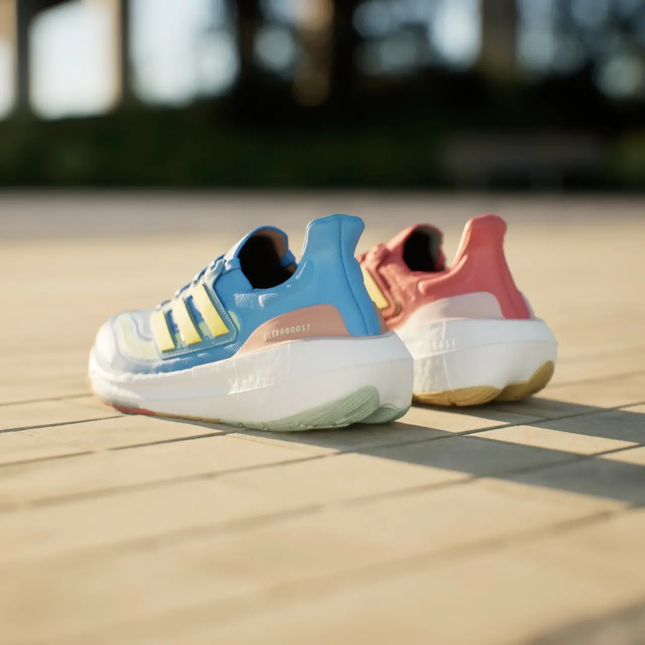 Giày Adidas UltraBoost 'Light Blue Burst' IE8488 — ảnh 2