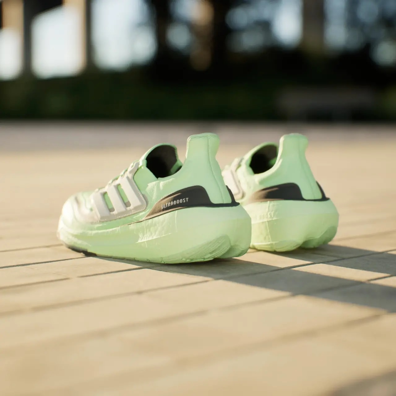 Giày Adidas UltraBoost Light 'Green Spark' IE3333 — ảnh 2