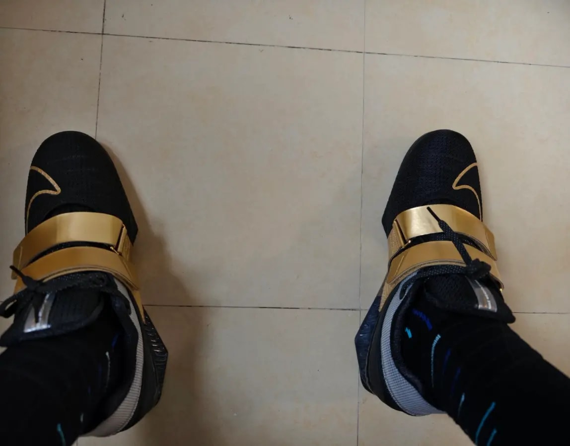 Giày Nike Romaleos 4 'Black Metallic Gold' CD3463-001 — ảnh 5