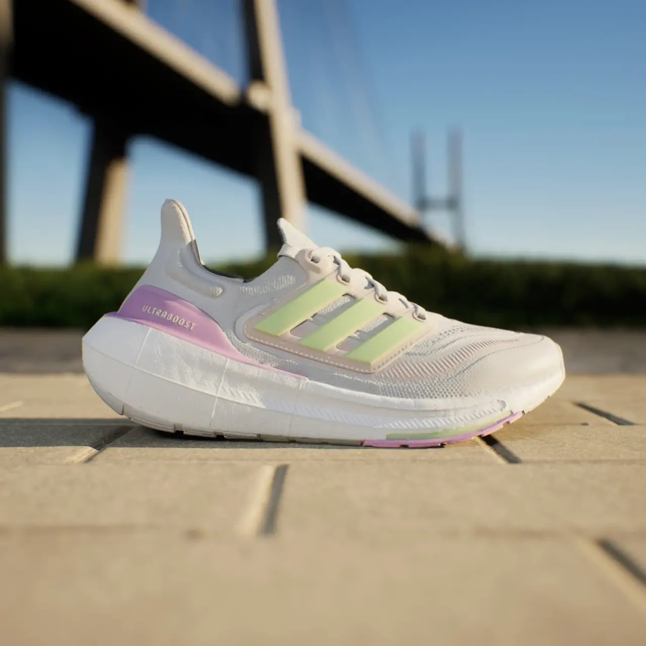 Giày Adidas Ultraboost Light 'Crystal White' IE3337 — ảnh 5