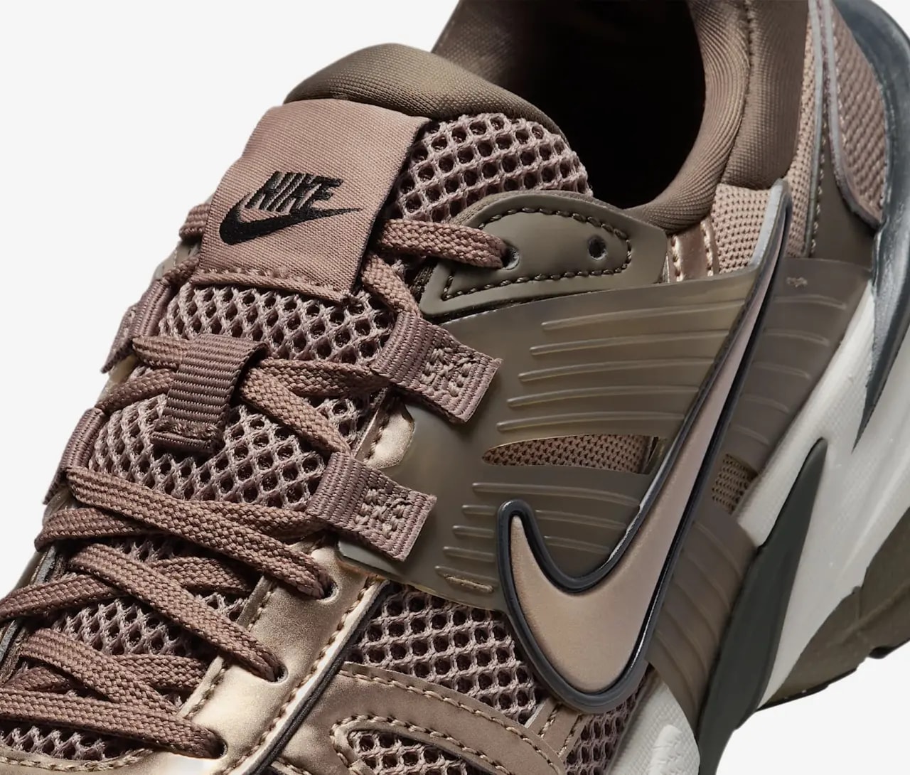 Giày Nike V2K Run 'Brown Mesh' FD0736-202 — ảnh 2
