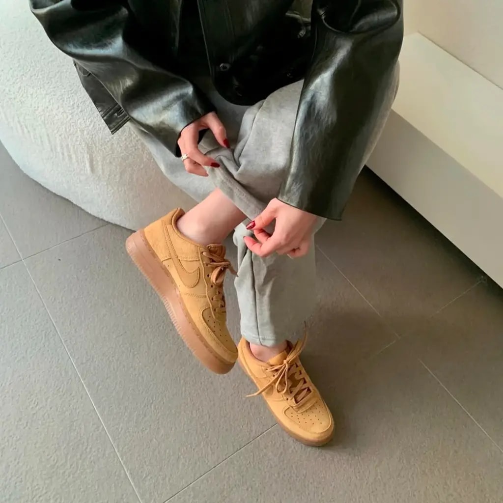 Giày Nike Air Force 1 LV8 ‘Wheat’ HQ7476-700 — ảnh 2