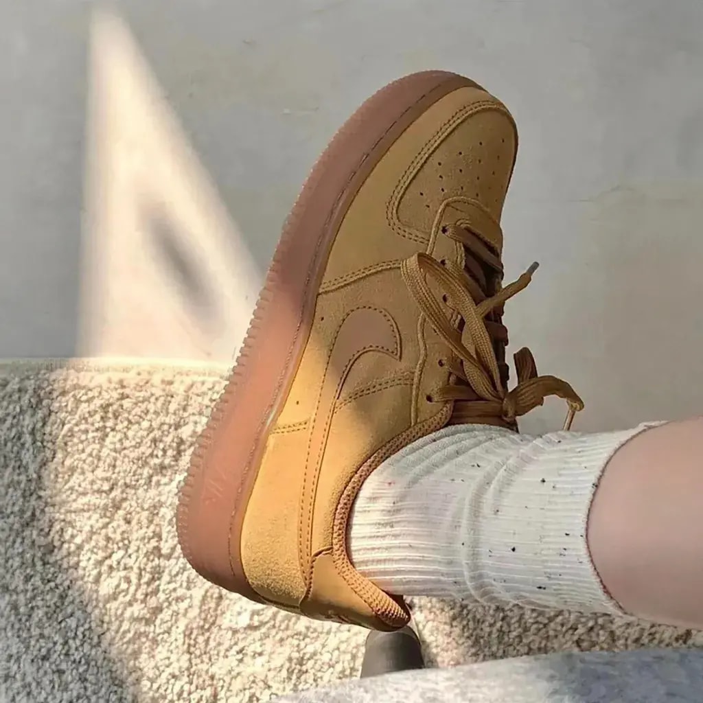 Giày Nike Air Force 1 LV8 ‘Wheat’ HQ7476-700 — ảnh 3