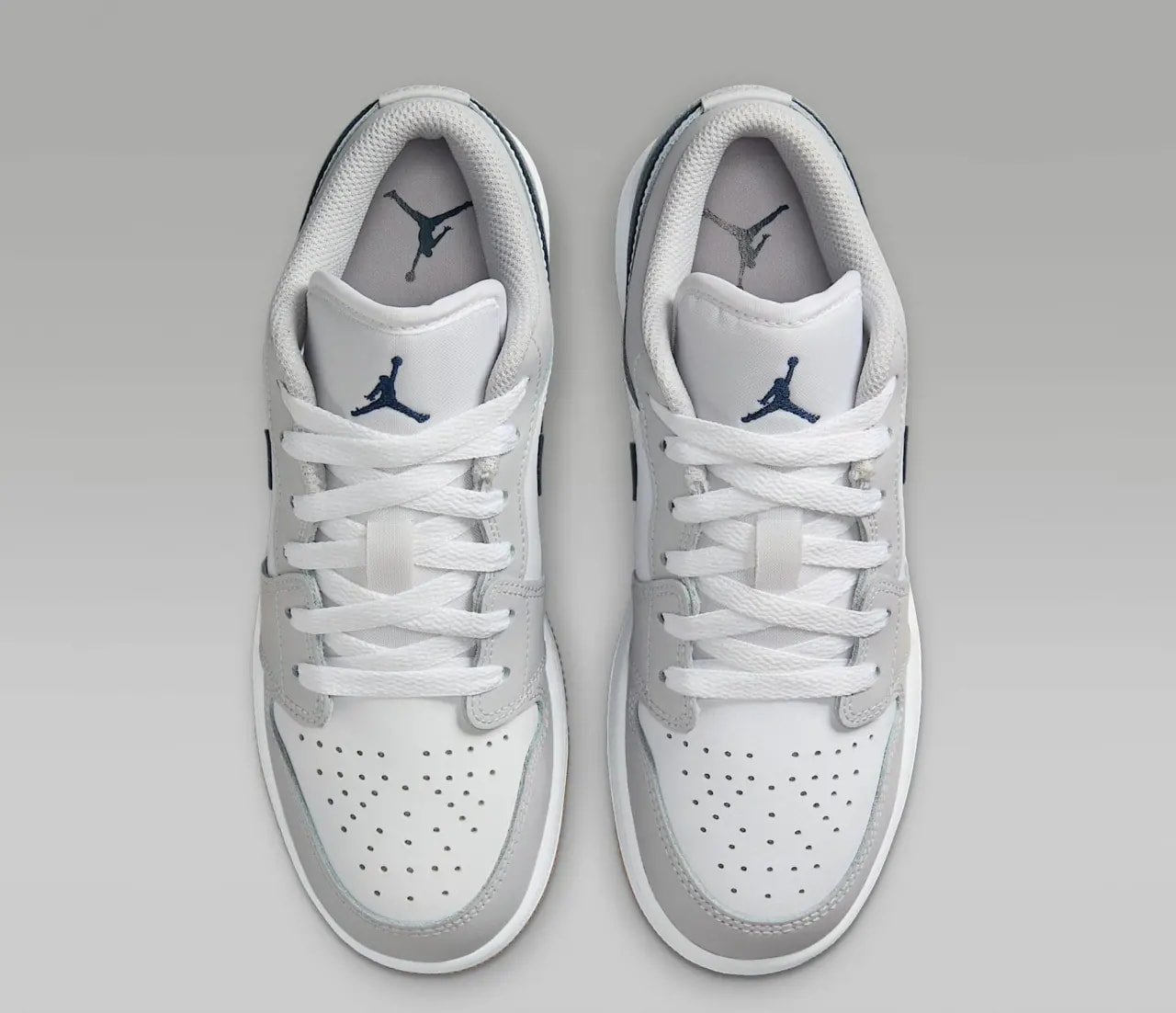 Giày Nike Air Jordan 1 Low GS 'White Neutral Grey' 553560-146 — ảnh 5