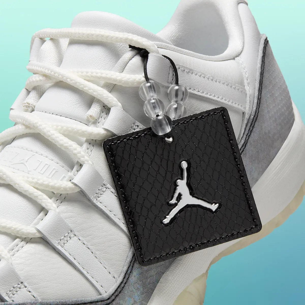 Giày Nike Air Jordan 11 Retro Low OG 'Year Of The Snake' HQ7000-001 — ảnh 2