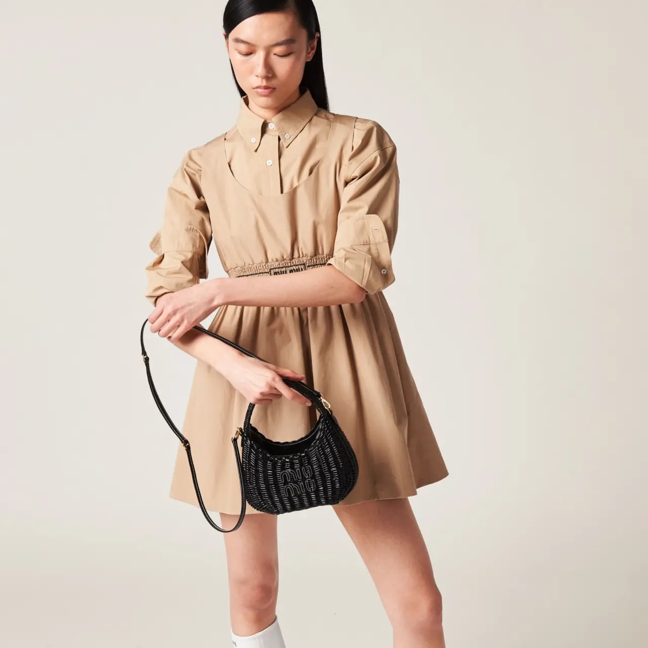 Túi Miu Miu Wander Wicker Bag 'Black' 5BC125-2BVU-F0002-V-OOO — ảnh 3