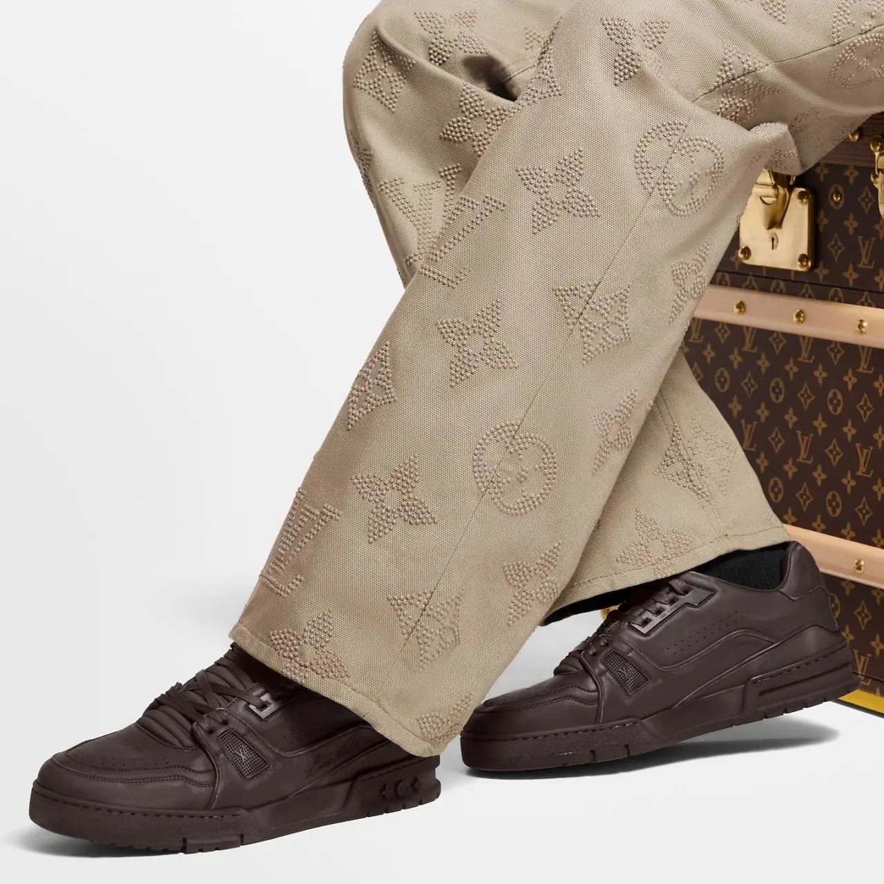 Giày Louis Vuitton LV Distressed Trainers 'Brown' 1AHDB0 — ảnh 2