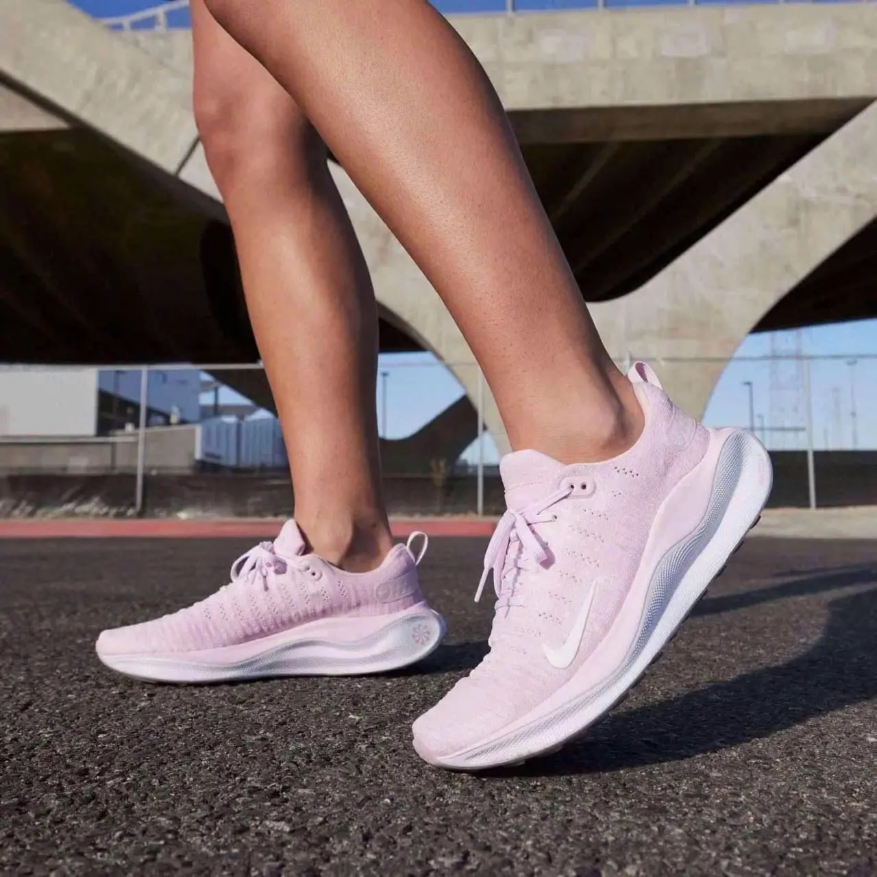 Giày Nike ReactX Infinity Run 4 'Pink Foam' DR2670-600 — ảnh 2
