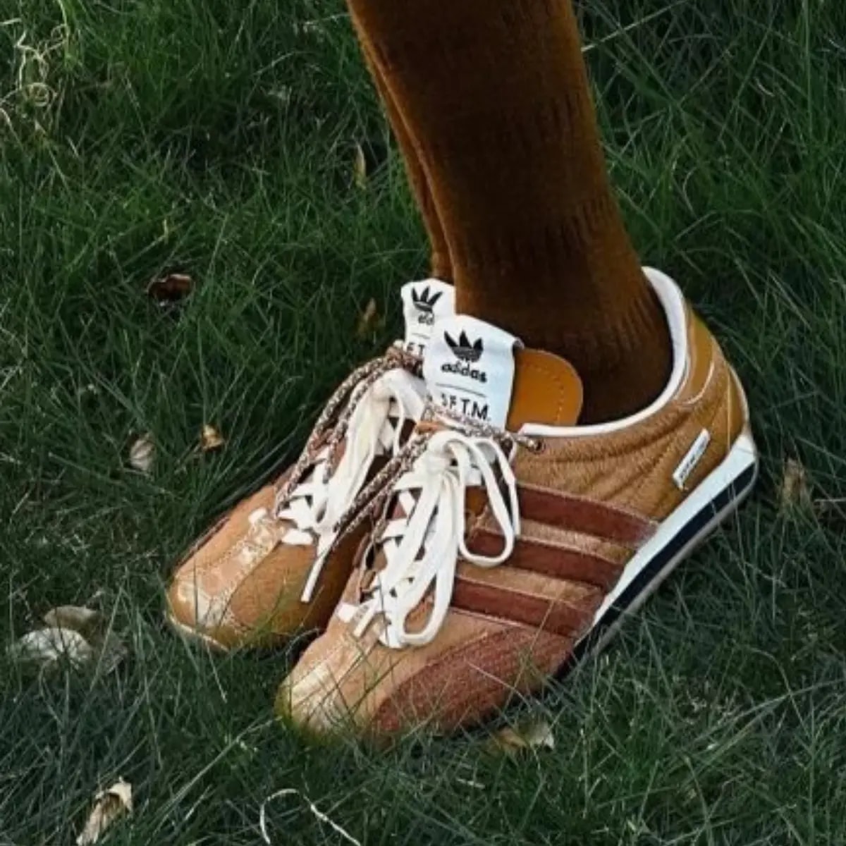 Giày Adidas Country OG SFTM 'Bronze Strata Cream White' JH8639 — ảnh 3