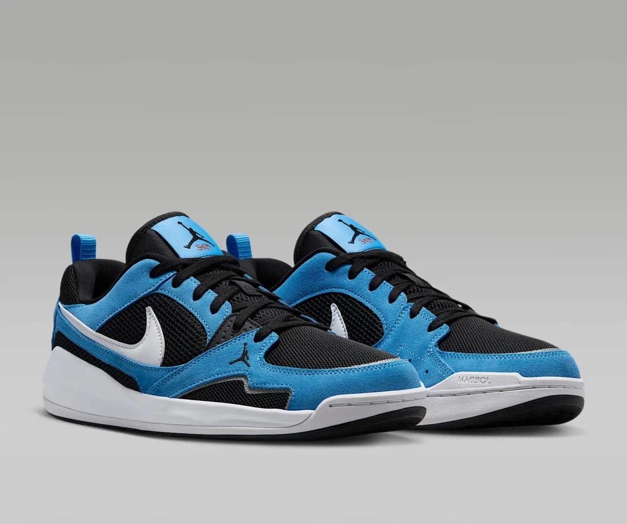 Giày Nike Air Jordan CMFT 'Era Black University Blue' HJ6777-004 — ảnh 4