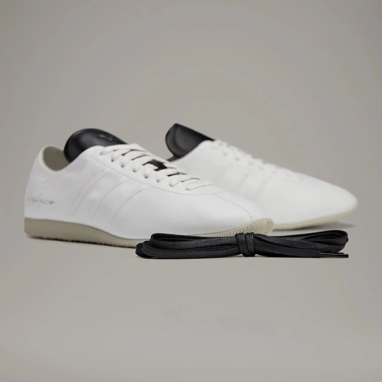 Giày Adidas Y-3 Japan 'White Black Talc' JS1110 — ảnh 2