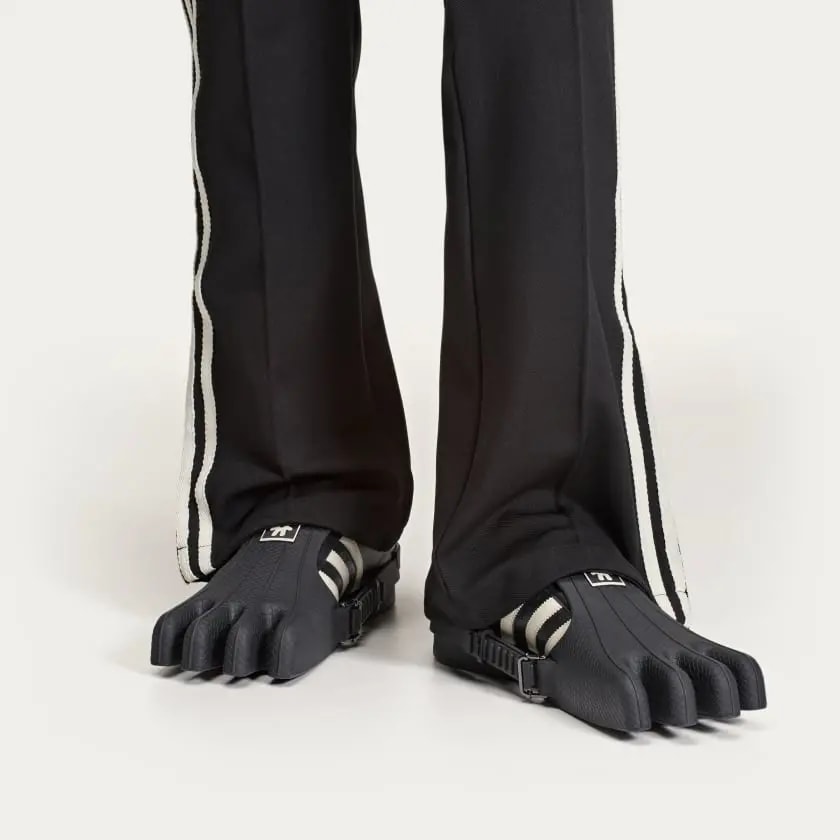 Giày Adidas Superfinger Superstar x AVAVAV 'Black' JP7141 — ảnh 2