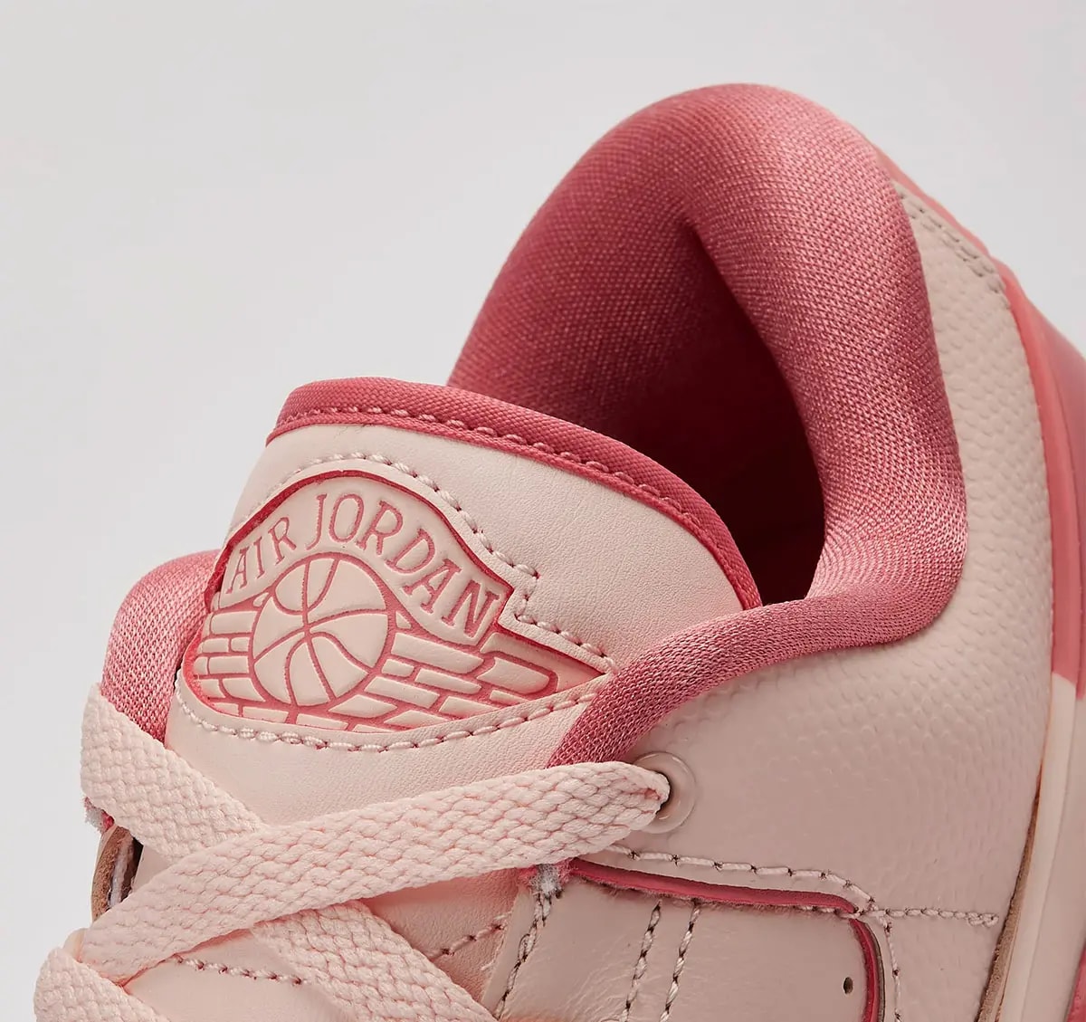 Giày Nike Air Jordan 2/3 'Washed Coral' FZ4122-600 — ảnh 3