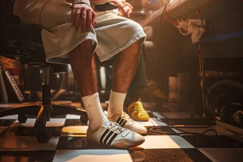 Giày Adidas Ballerina x Bad Bunny 'Off White Black Gum' JQ9229 — ảnh 3