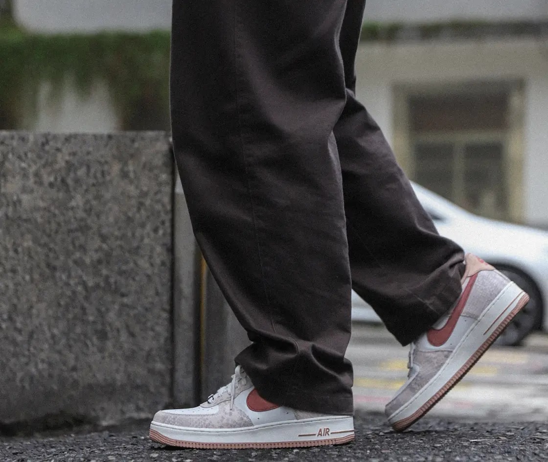 Giày Nike Air Force 1 Low ‘Pink Snakeskin’ HF2898-100 — ảnh 2