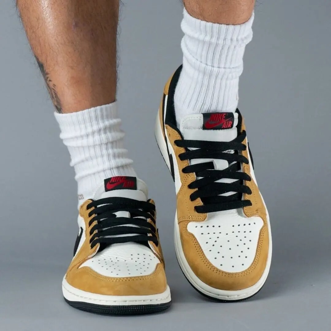 Giày Nike Air Jordan 1 Low OG 'Rookie Of The Year' CZ0790-107 — ảnh 3