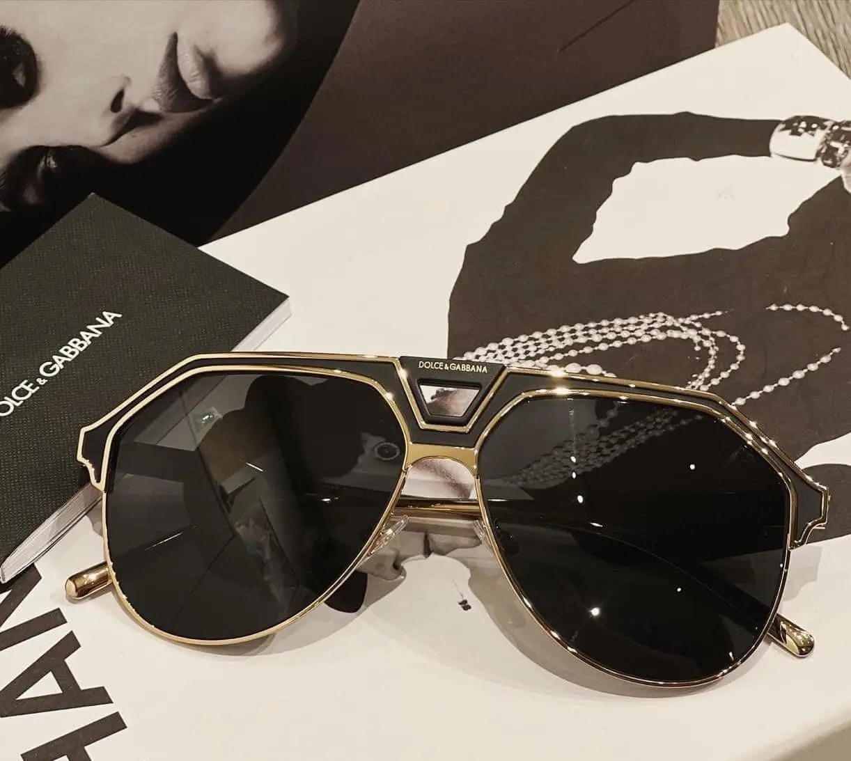 Kính Dolce & Gabbana D&G Sunglasses 'Gold' DG2257-1334-87 — ảnh 3