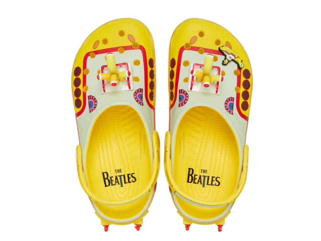 Dép Crocs Classic Clog 'Yellow Submarine' 210893-90H — ảnh 3