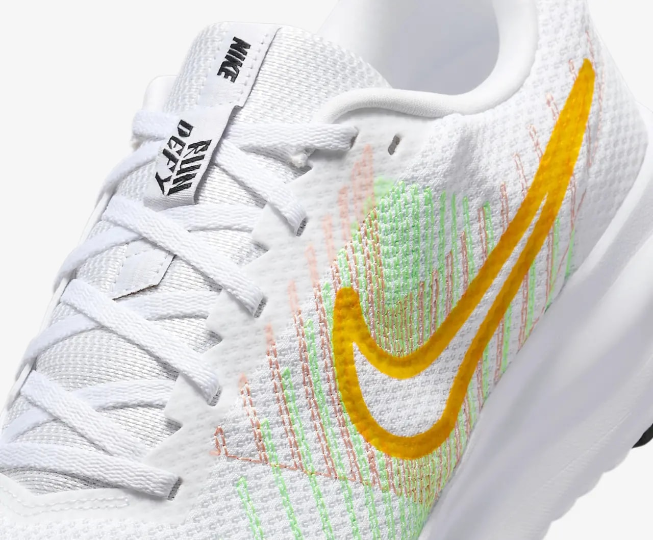 Giày Nike Run Defy 'Apricot Agate' HM9594-101 — ảnh 2