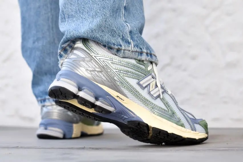 Giày New Balance 1906R ‘Metallic Green’ U1906RNE — ảnh 2