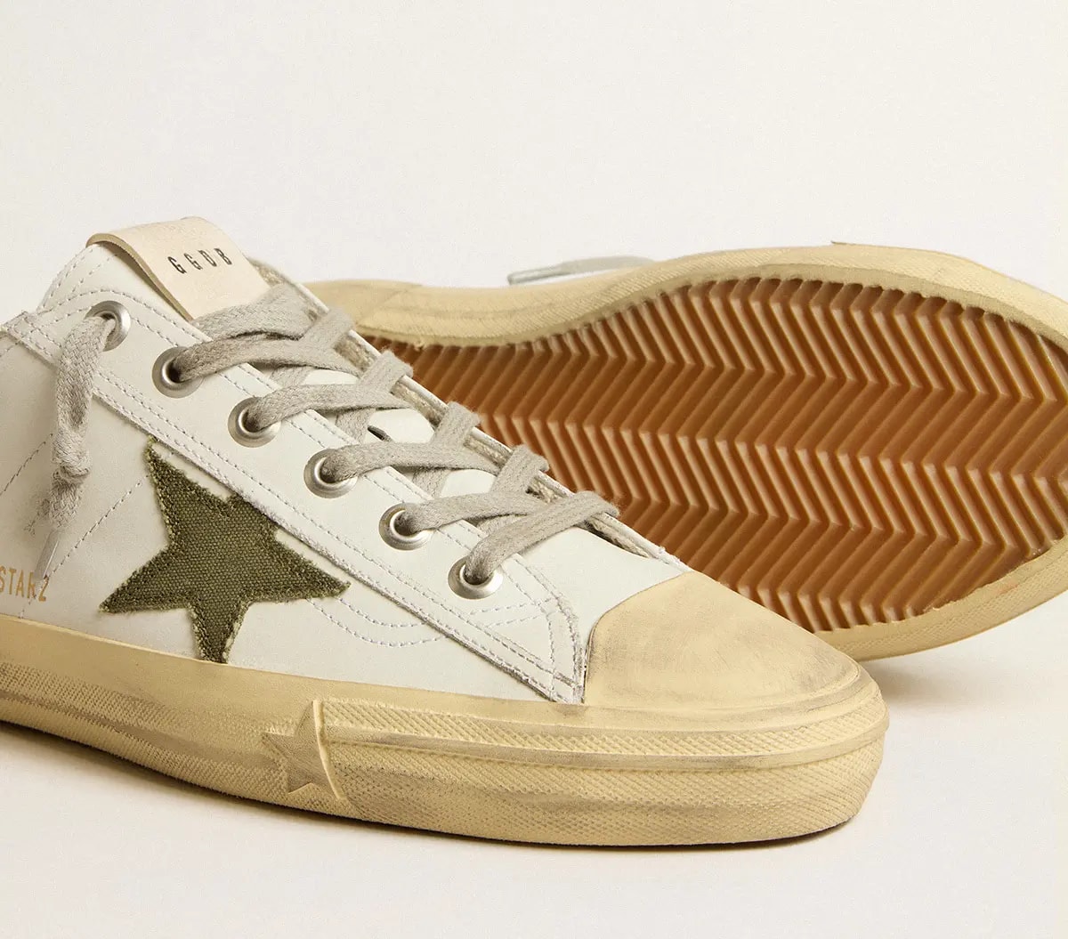 Giày Golden Goose V-Star 'White' GMF00129-F005295-10502 — ảnh 2