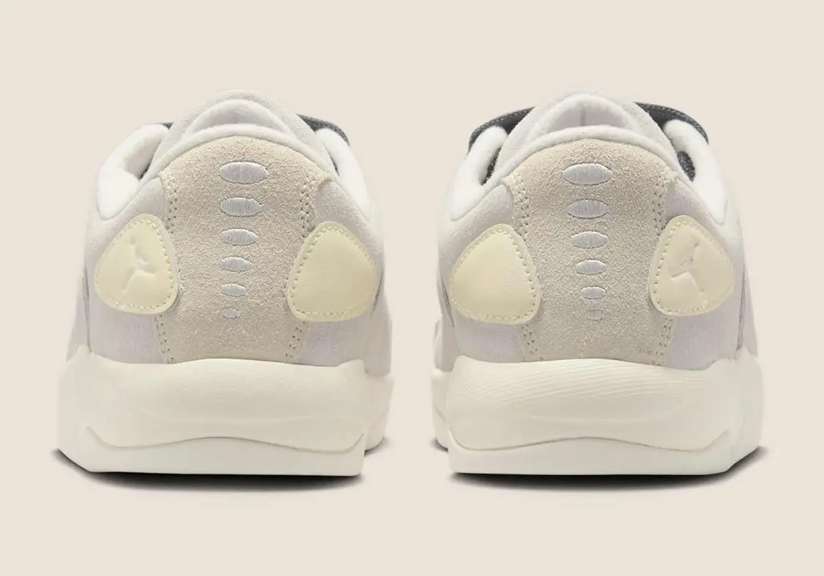 Giày Nike Air Jordan 'Session Phantom Coconut Milk' IB3731-002 — ảnh 3