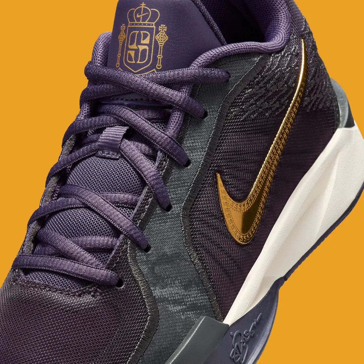 Giày Nike Sabrina 2 KC GS 'Broken Records' FZ7302-500 — ảnh 2
