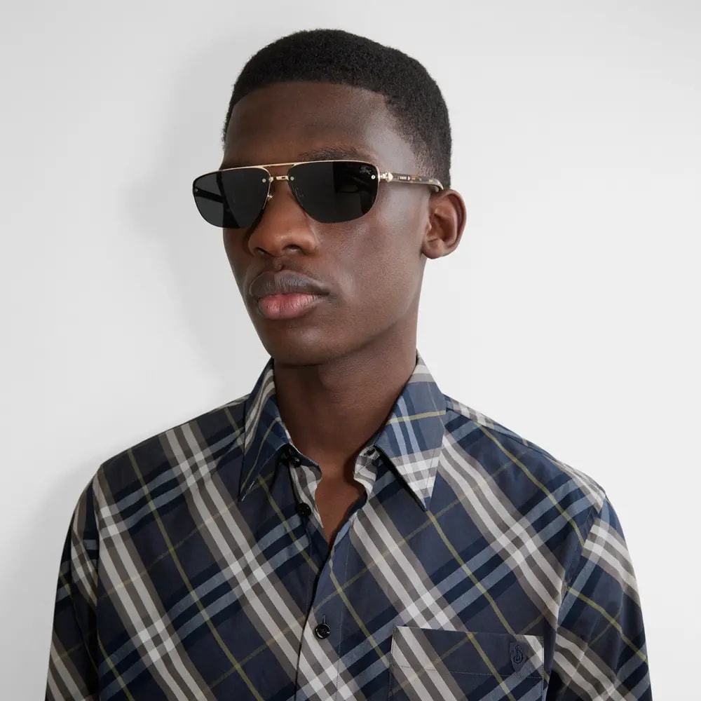Kính Burberry Metal Shield Rectangular Sunglasses​ 'Gold' 40844701 — ảnh 3
