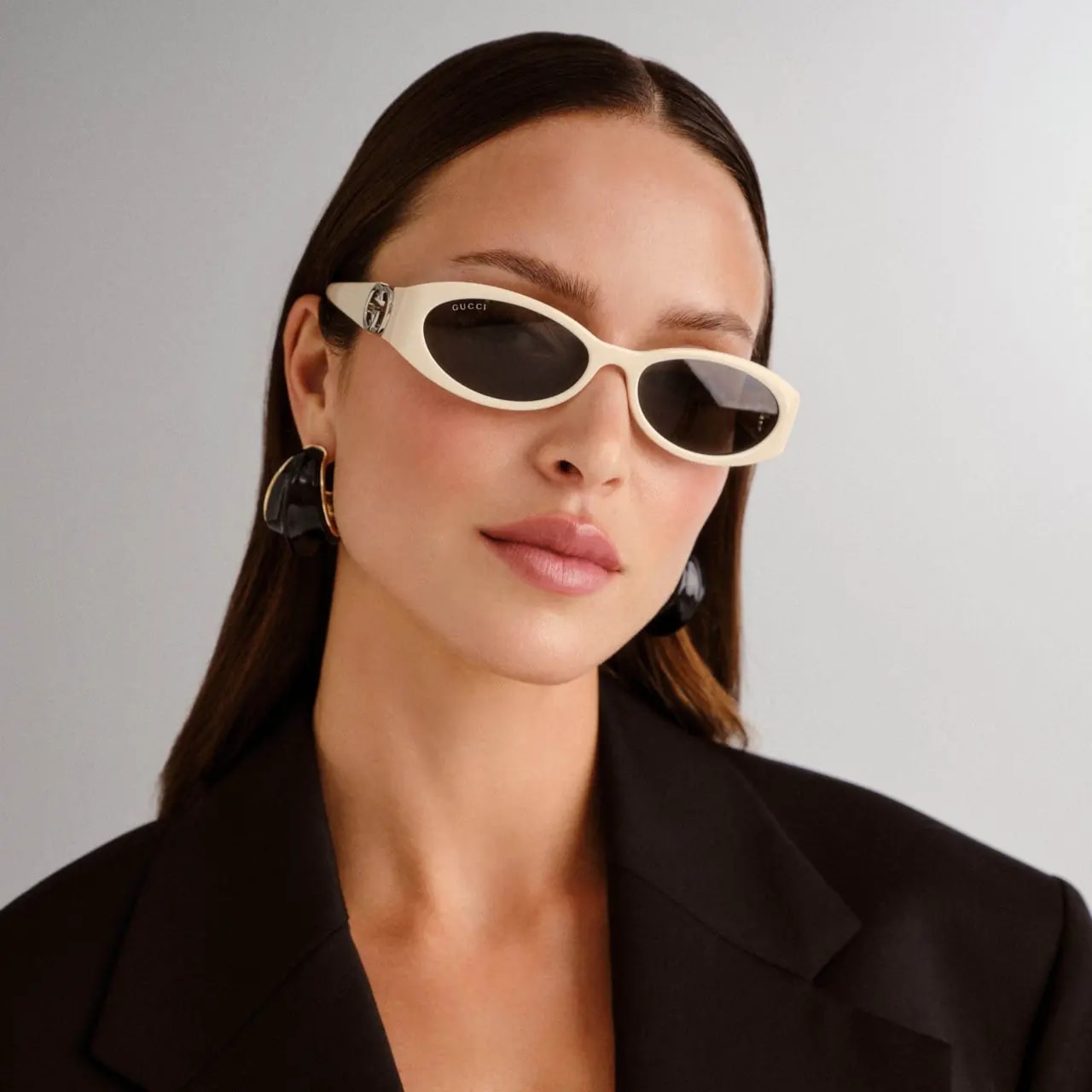 Kính Gucci Oval Sunglasses 'Cream' GG1660S-004 — ảnh 2