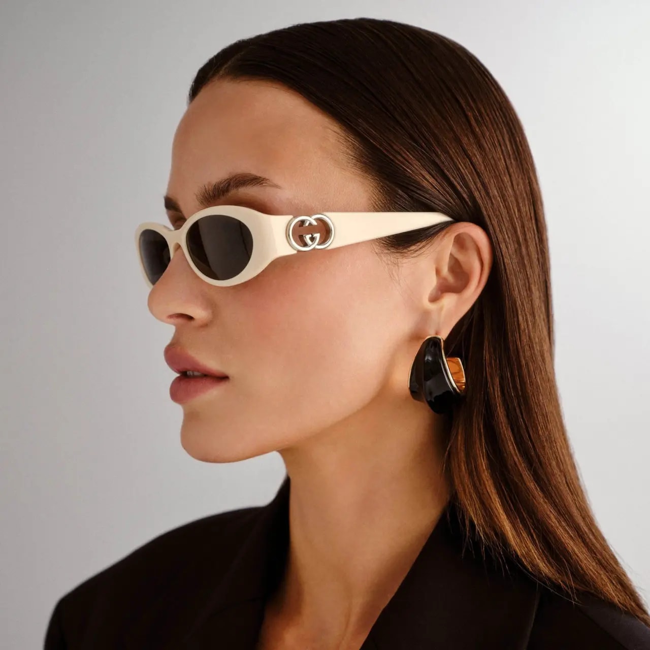 Kính Gucci Oval Sunglasses 'Cream' GG1660S-004 — ảnh 3