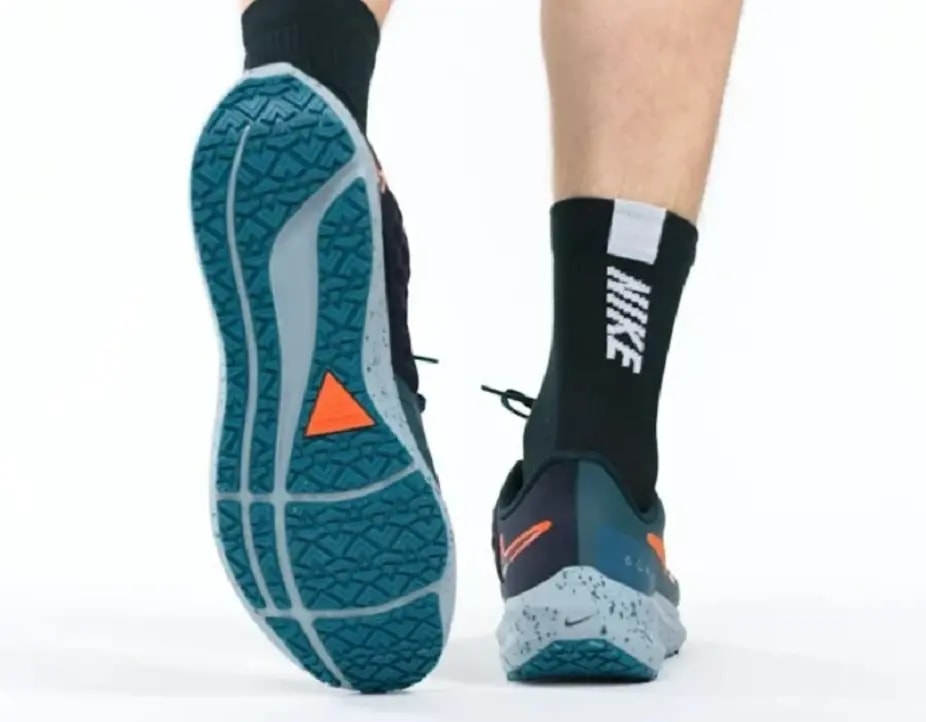 Giày Nike Air Zoom Pegasus 39 Shield 'Deep Jungle Safety Orange' DO7625-300 — ảnh 2