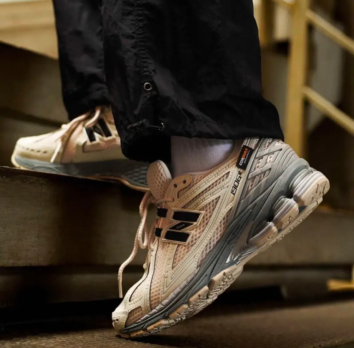 Giày New Balance 1906R Cordura 'Tan Black' U1906ROC — ảnh 3