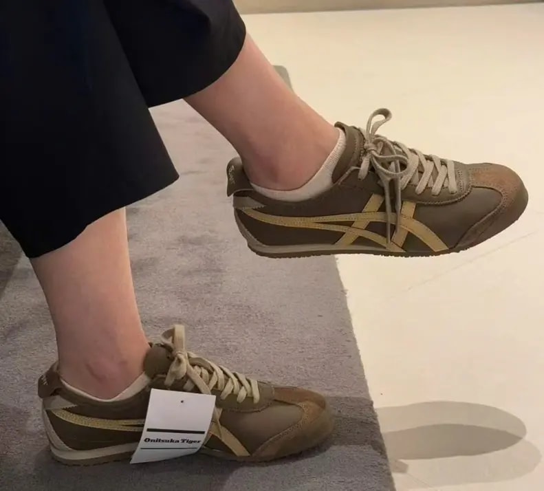 Giày Onitsuka Tiger Mexico 66 'Clay Canyon Paper' 1183C102-203 — ảnh 2