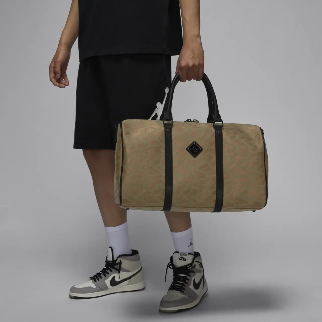 Túi Nike Jordan Icon Duffle Bag 'Brown' HQ7570-380 — ảnh 4