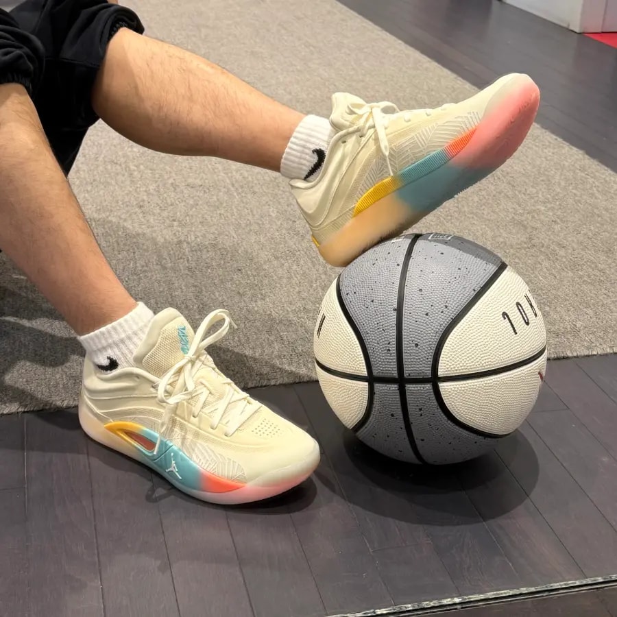 Giày Nike Air Jordan Zion 4 ‘Island Beach’ FD0591-102 — ảnh 3