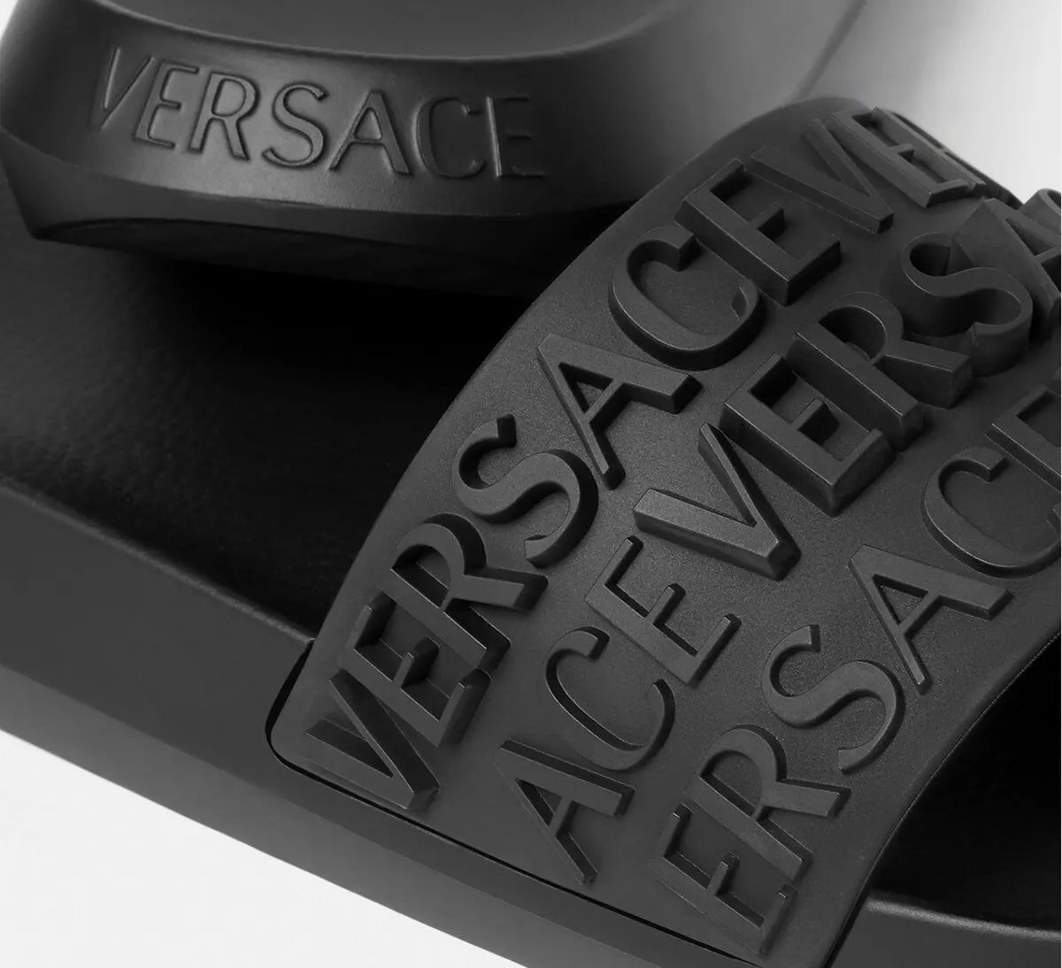 Dép Versace Logo Sliders 'Black' 1008730-1A05628-1B000 — ảnh 3