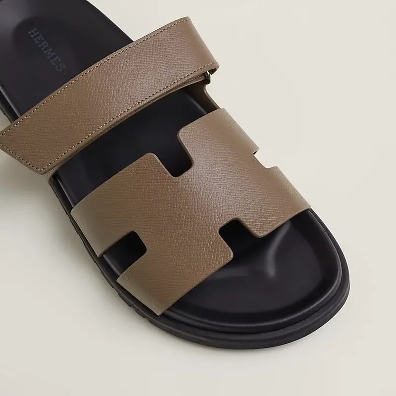 Dép Hermes Chypre Sandal 'Brown Black' H222857ZHX3390 — ảnh 4