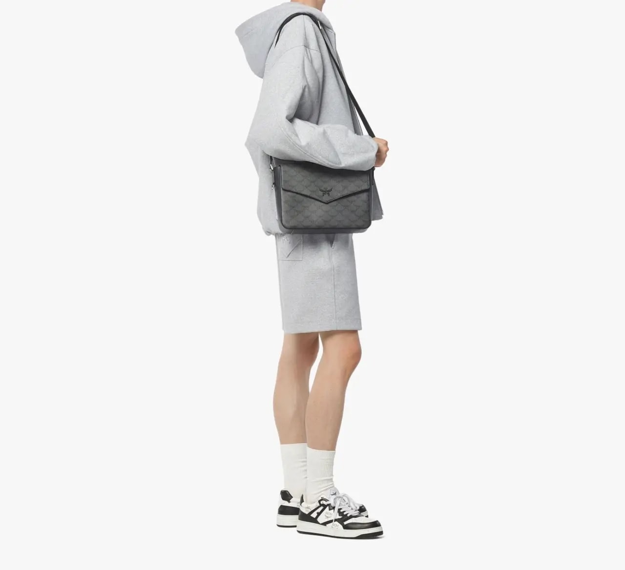 Túi MCM Himmel Messenger Bag 'Grey' MMMEAAC01ED001 — ảnh 3