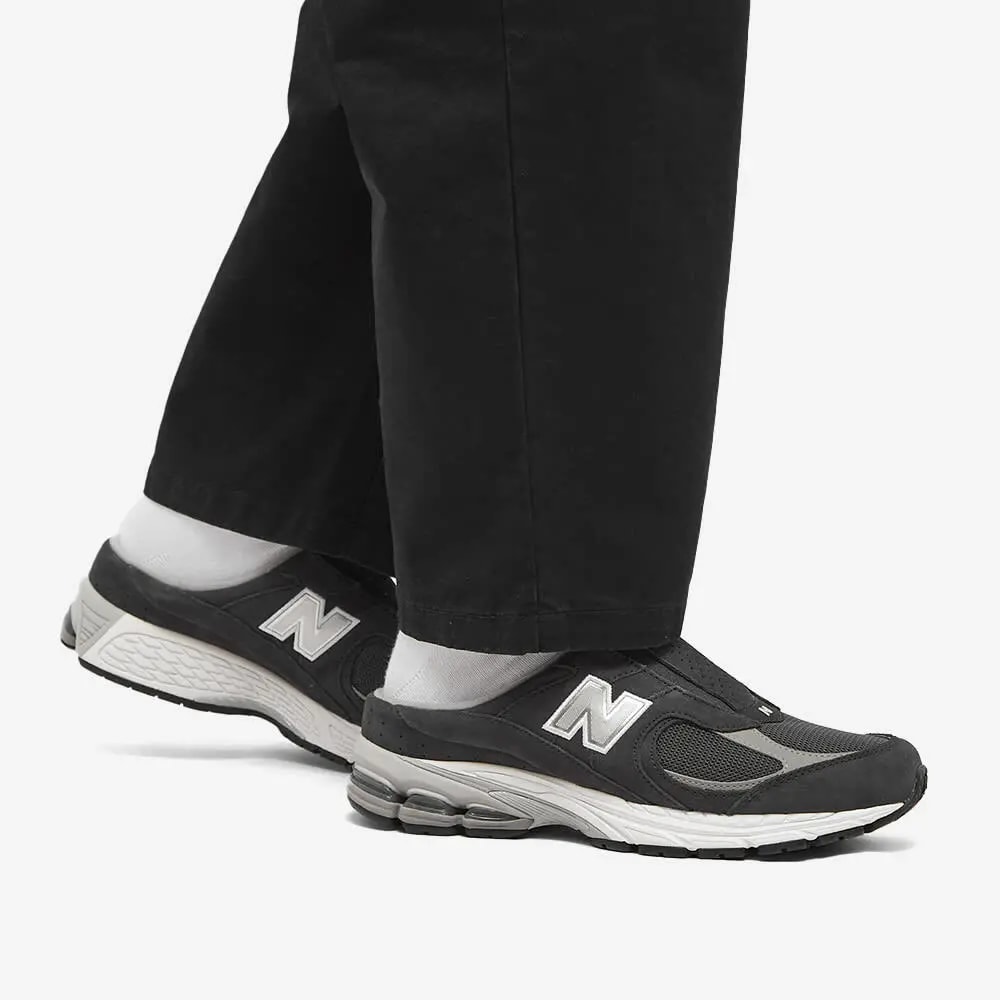Giày New Balance 2002R 'Mule Phantom' M2002RMC — ảnh 2