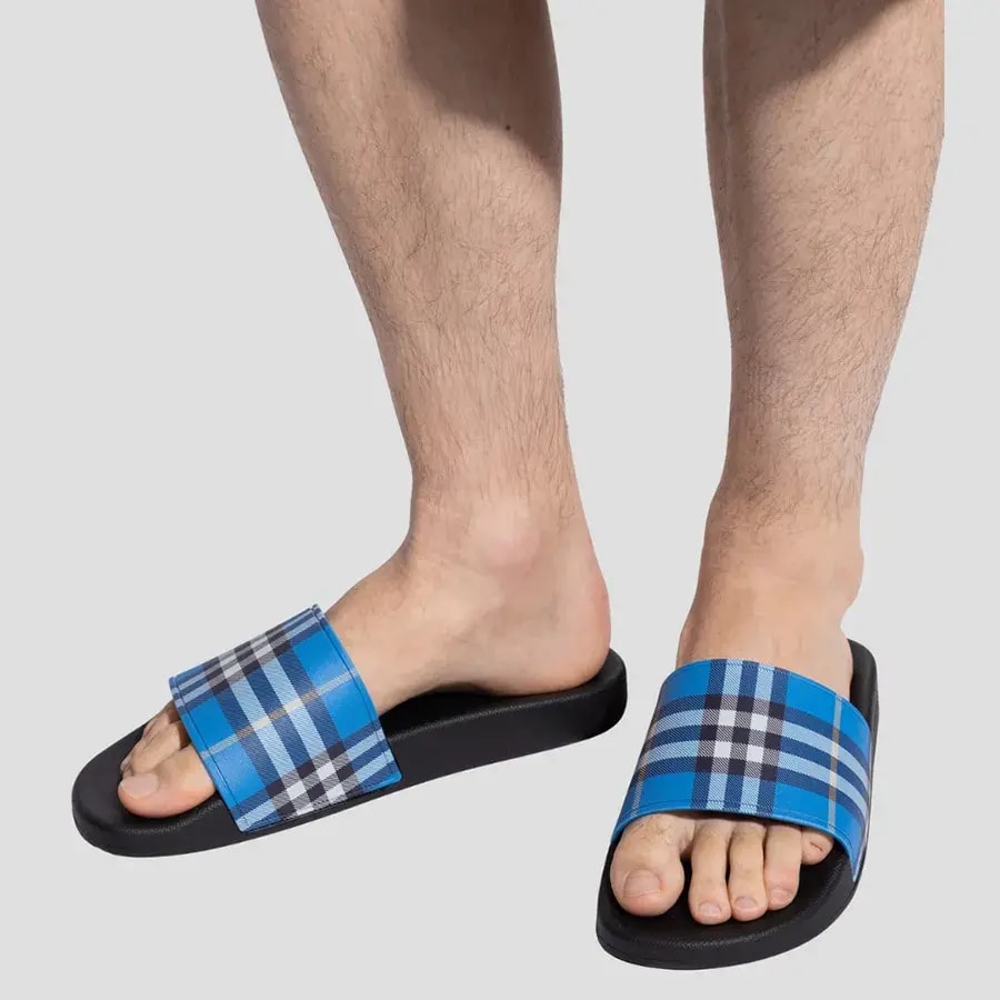 Dép Burberry 'Blue Rubber' 8112742 — ảnh 2