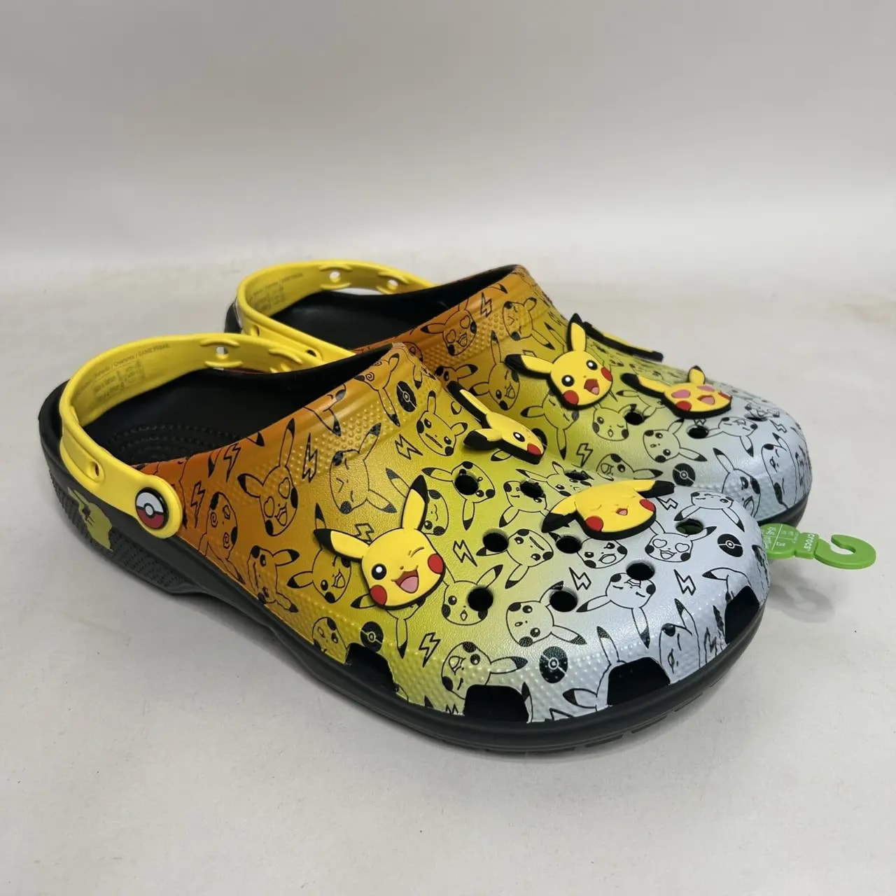 Dép Crocs x Pokemon Classic Clog 'Pikachu' 207761-0C4 — ảnh 5