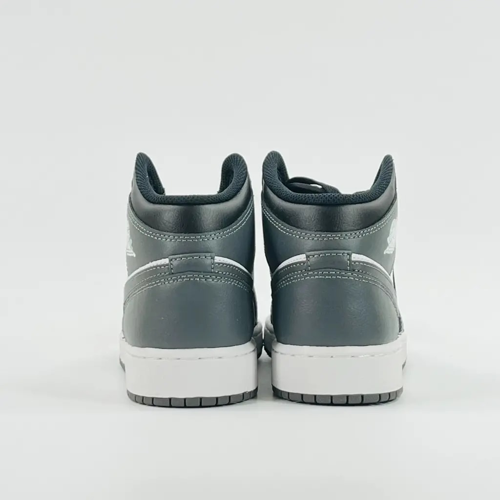 Giày Nike Air Jordan 1 Mid ‘Black’ DQ8423-001 — ảnh 3