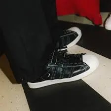 Giày Adidas Superstar Vintage 'END. Tying the Knot' JR0518 — ảnh 2